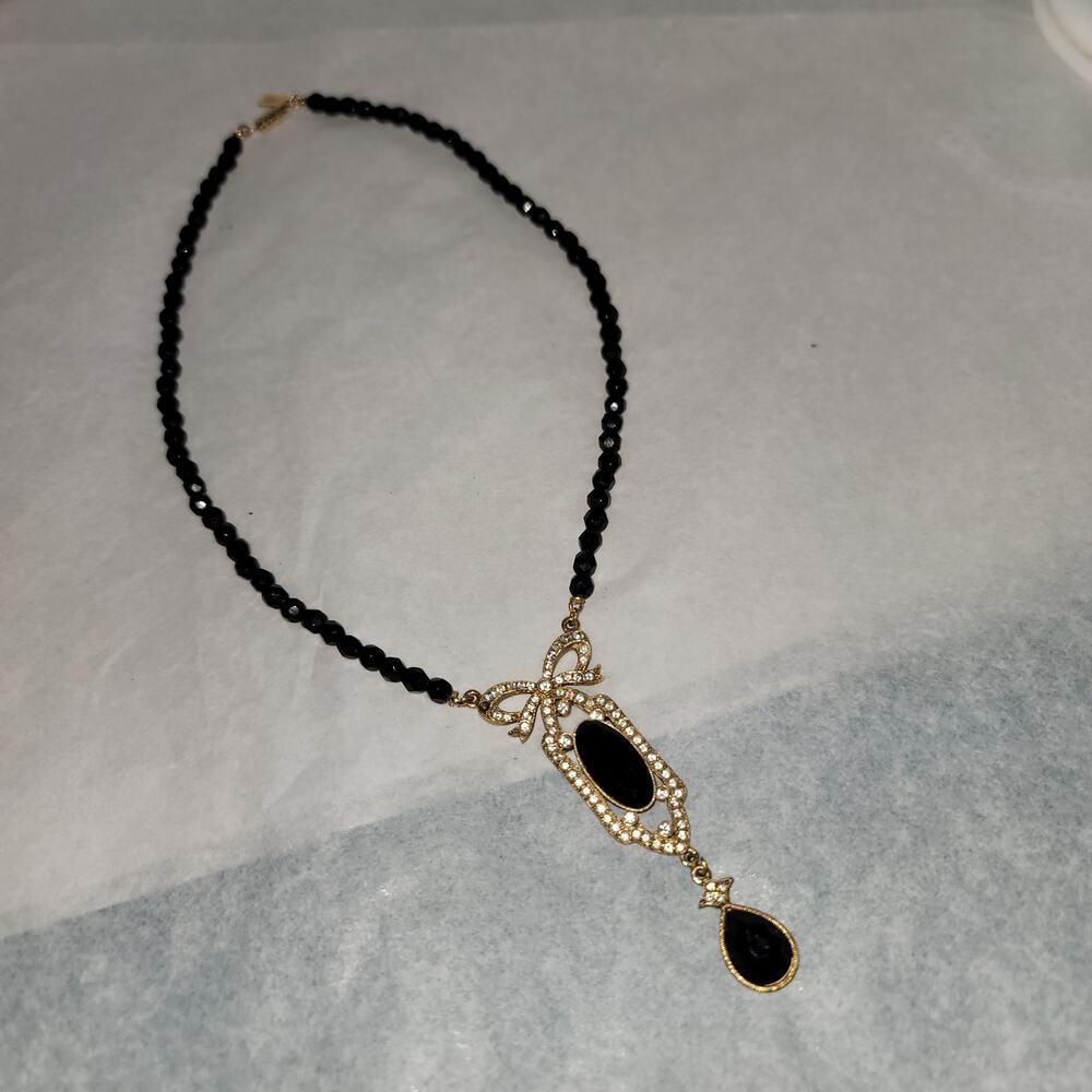 Vintage black bead goldtone necklace Costume Jewelry Fashion Icon BE DIFFERENT - Picture 3 of 8